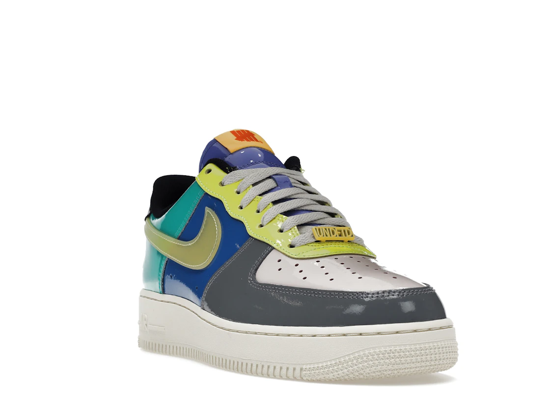 Vue 7 de Nike Air Force 1 Low SP Undefeated Multi-Patent Community