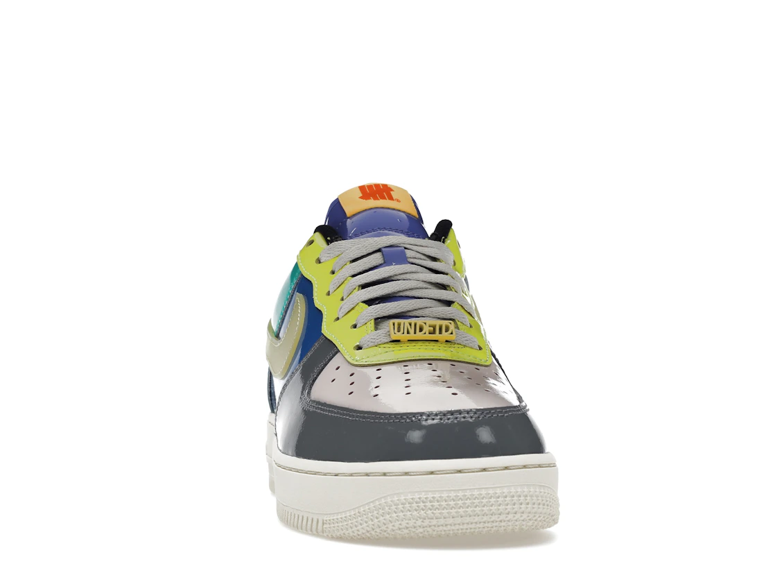 Vue 9 de Nike Air Force 1 Low SP Undefeated Multi-Patent Community