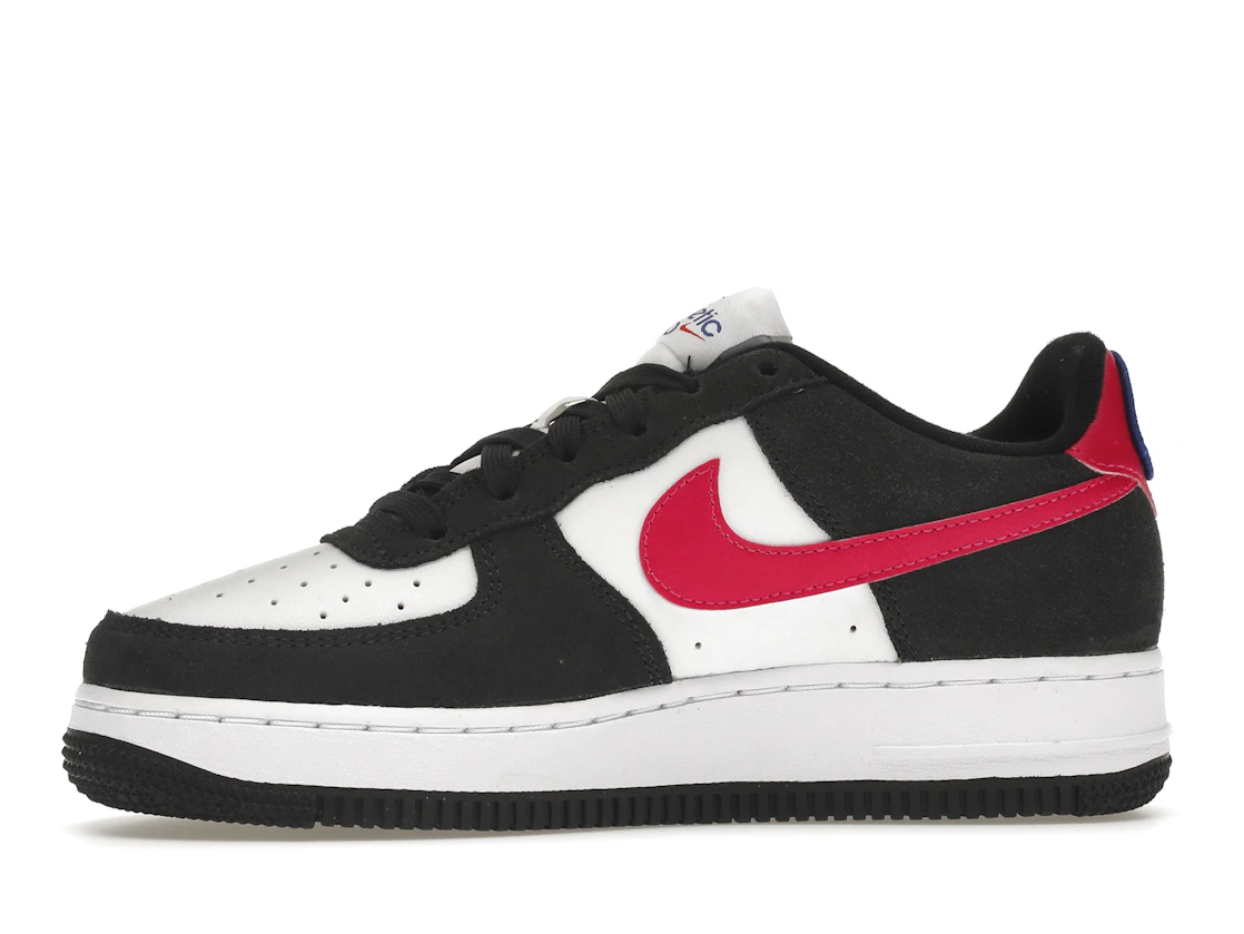 Vue 18 de Nike Air Force 1 Low Athletic Club Black Pink Prime (GS)