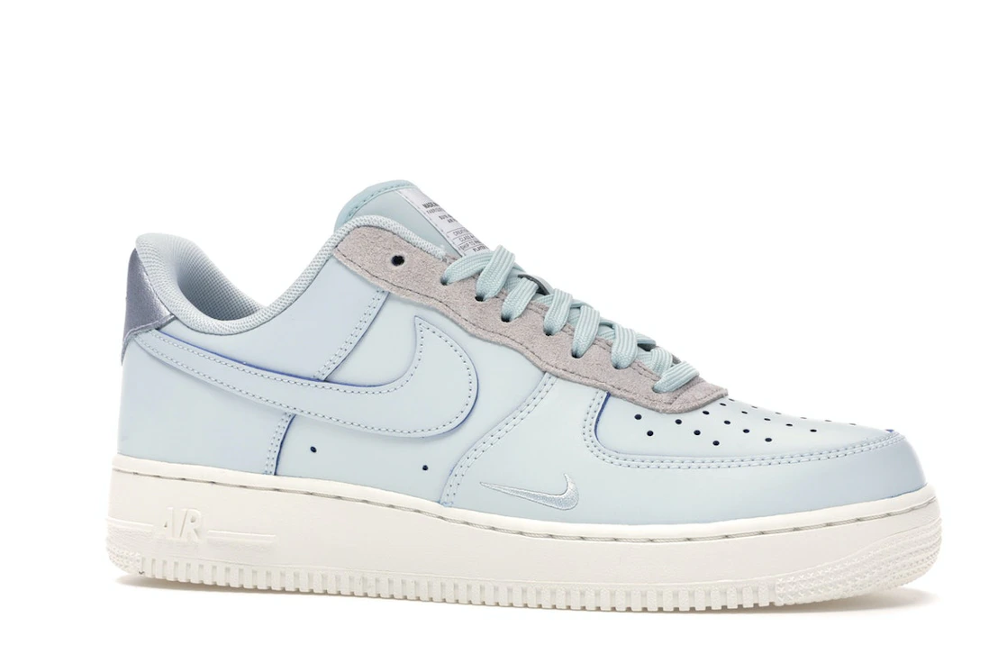 Vue 3 de Nike Air Force 1 Low Devin Booker