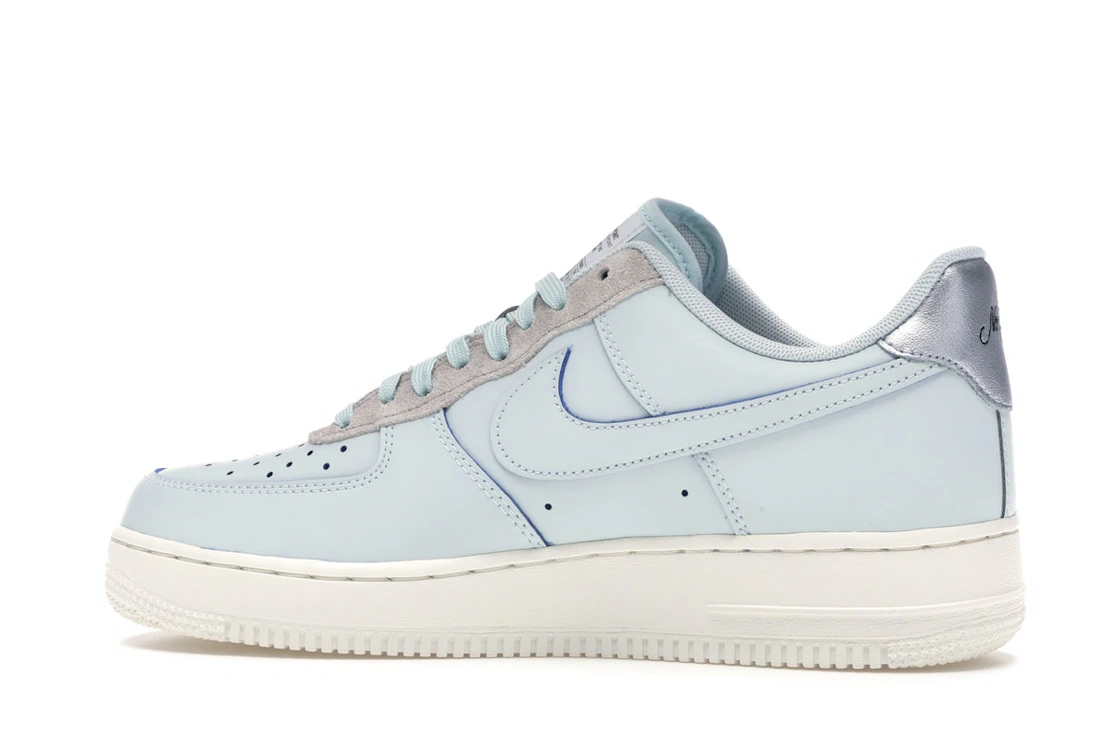 Vue 21 de Nike Air Force 1 Low Devin Booker