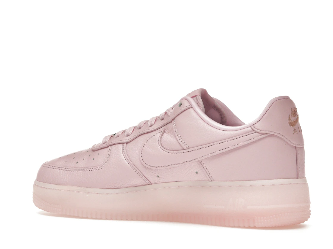 Vue 22 de Nike Air Force 1 Low Drake NOCTA Certified Lover Boy Pink Foam