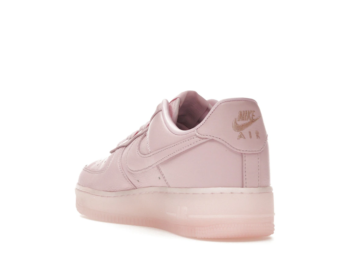 Vue 25 de Nike Air Force 1 Low Drake NOCTA Certified Lover Boy Pink Foam