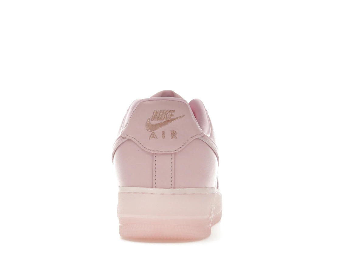 Vue 28 de Nike Air Force 1 Low Drake NOCTA Certified Lover Boy Pink Foam