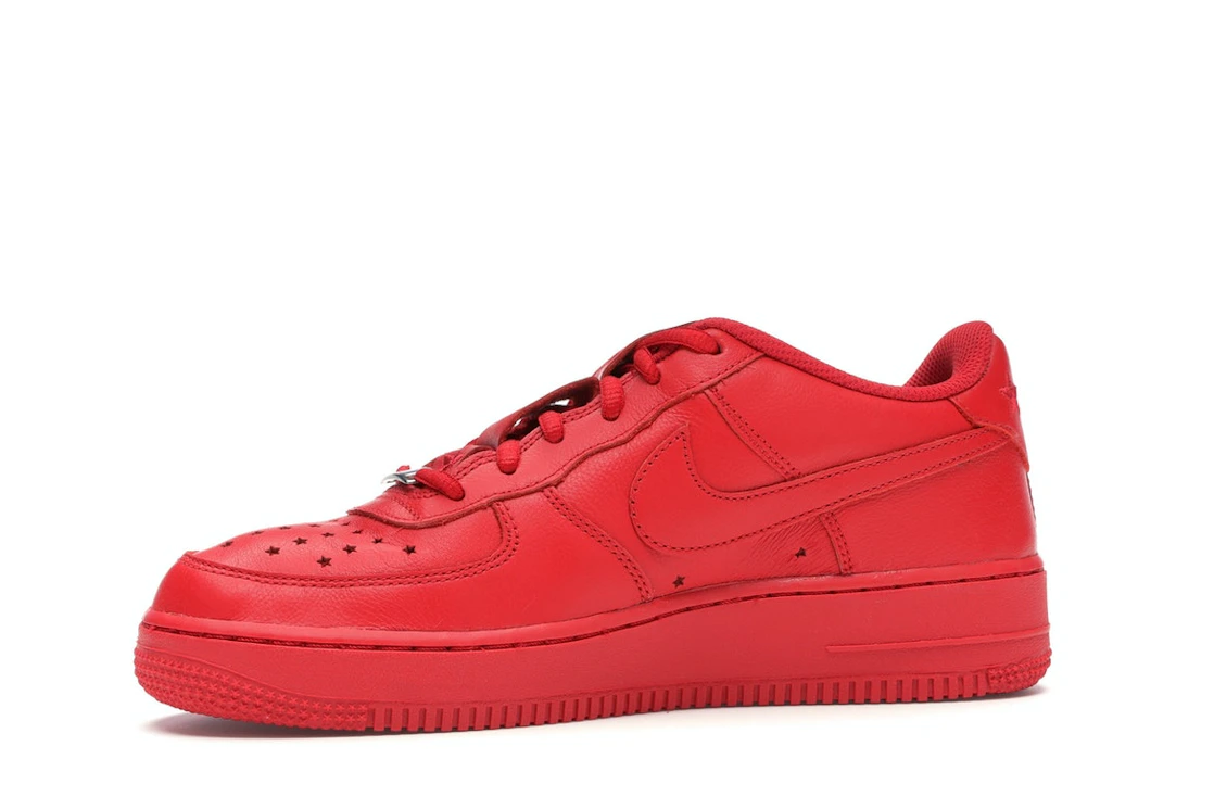 Vue 17 de Nike Air Force 1 Low Independence Day (2018) Red (GS)