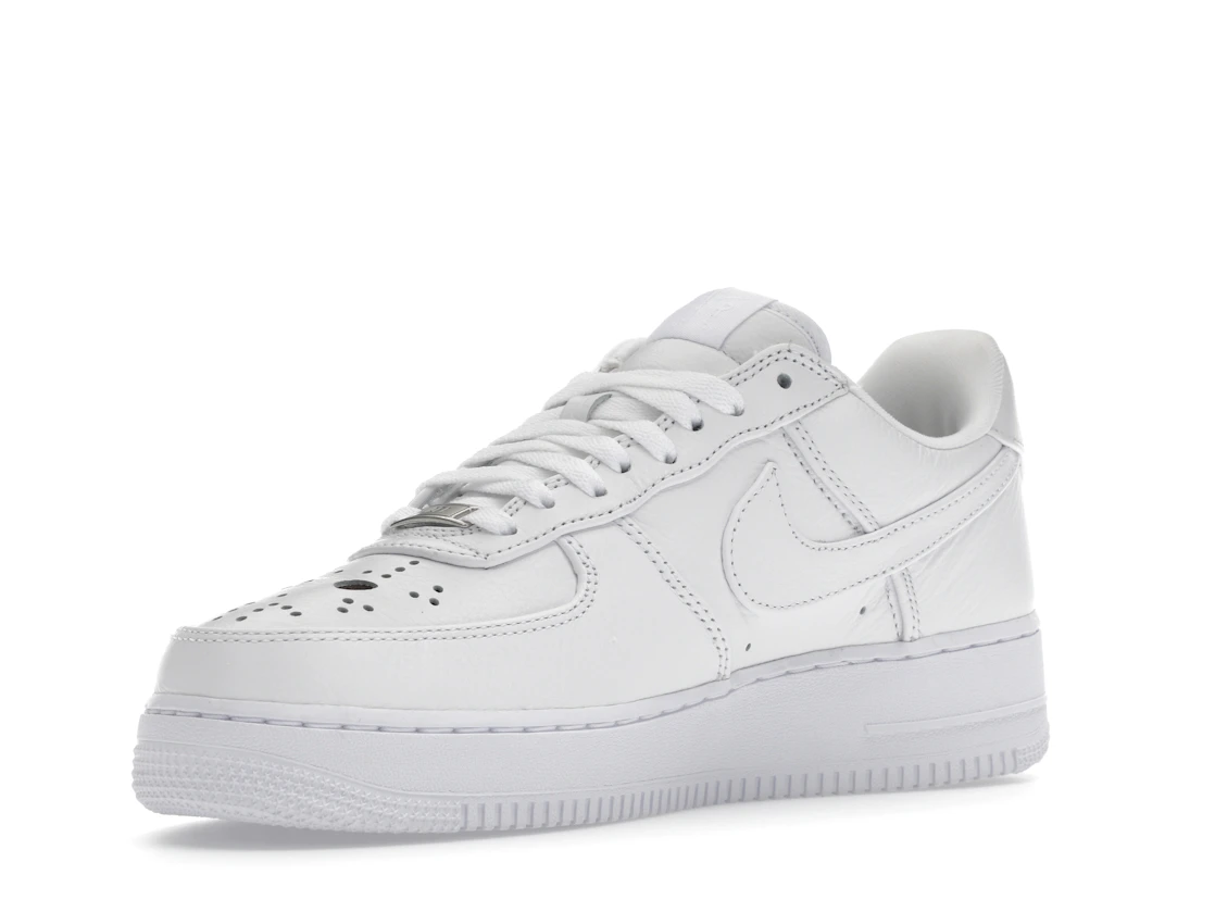 Vue 15 de Nike Air Force 1 Low Jason Voorhees