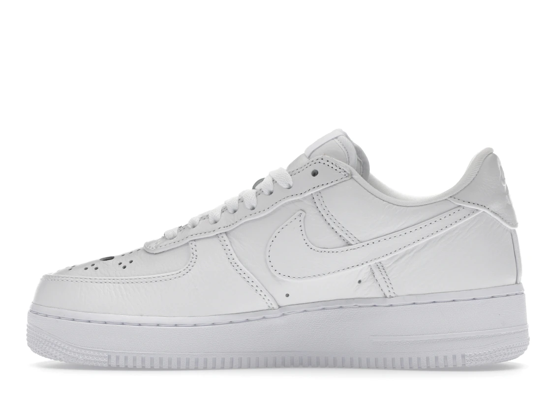 Vue 20 de Nike Air Force 1 Low Jason Voorhees