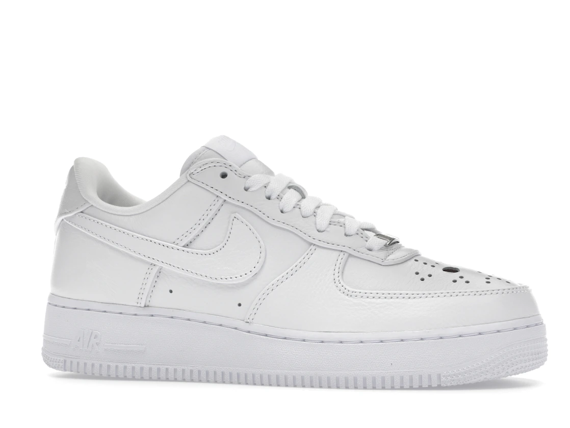 Vue 3 de Nike Air Force 1 Low Jason Voorhees