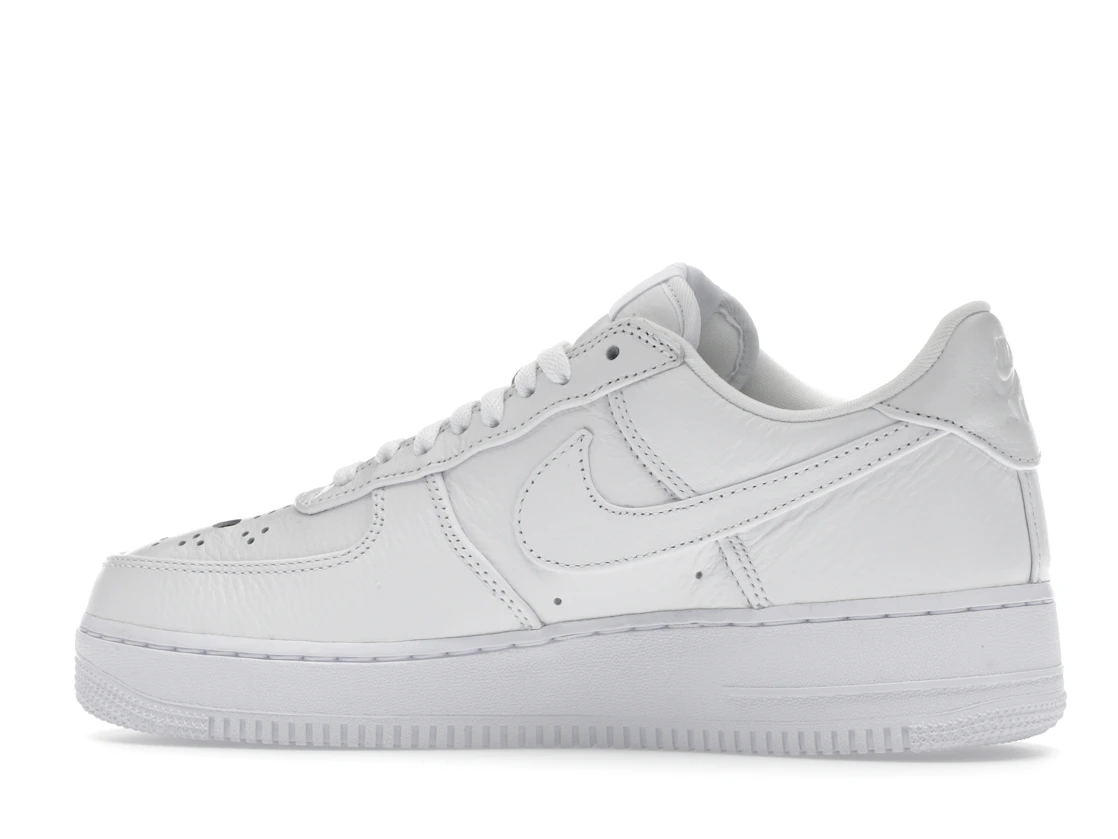 Vue 21 de Nike Air Force 1 Low Jason Voorhees