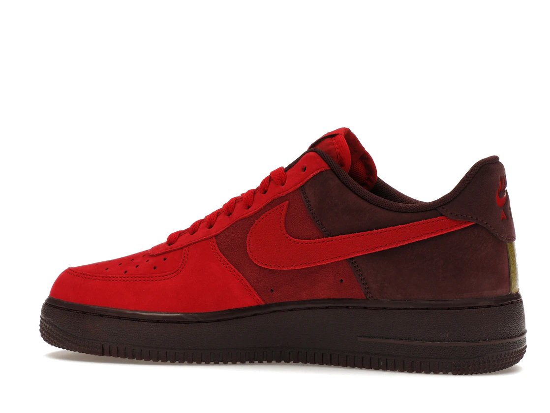 Vue 21 de Nike Air Force 1 Low Layers of Love