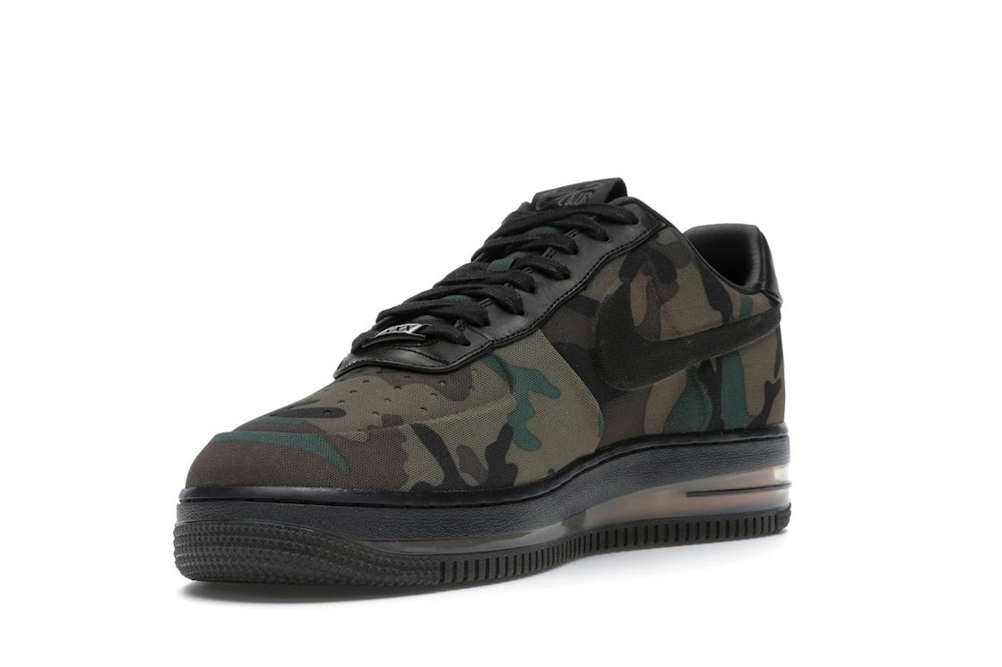 Vue 14 de Nike Air Force 1 Low Max Air VT Camo
