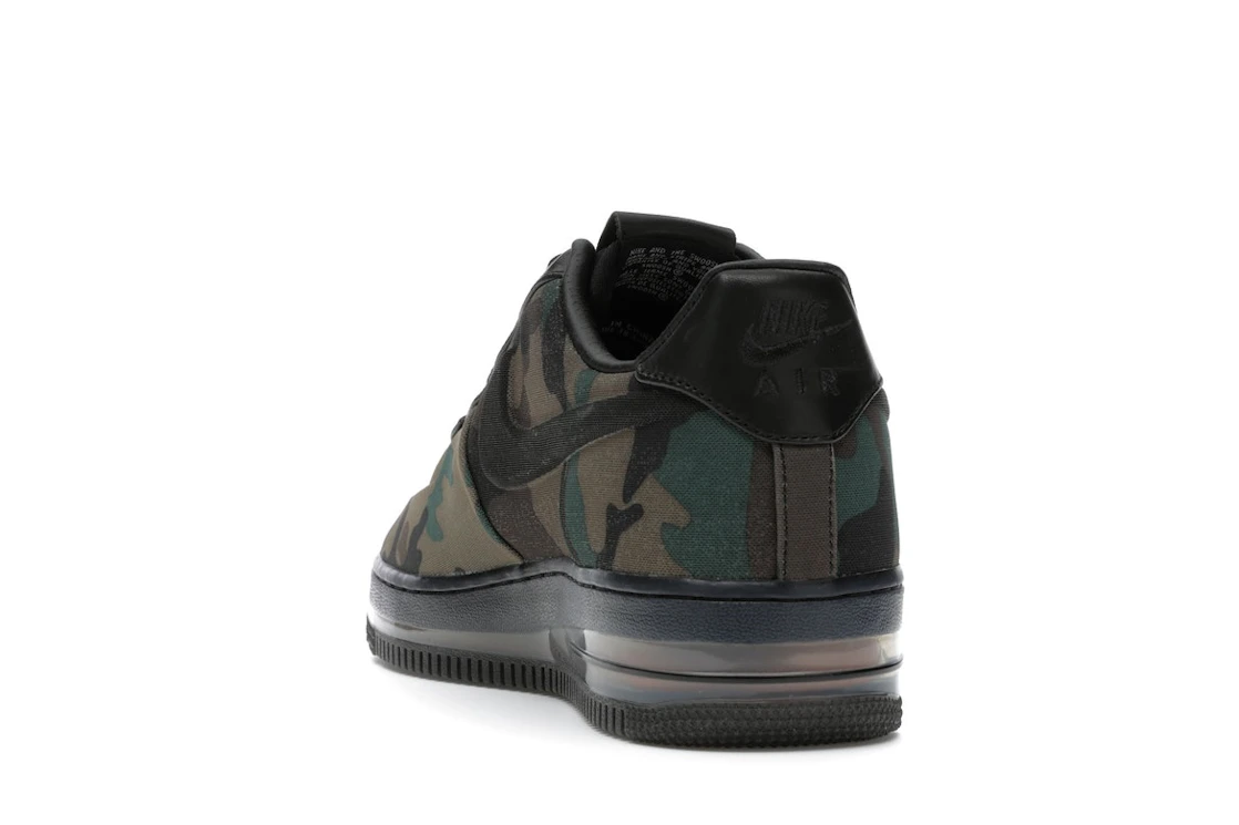 Vue 26 de Nike Air Force 1 Low Max Air VT Camo