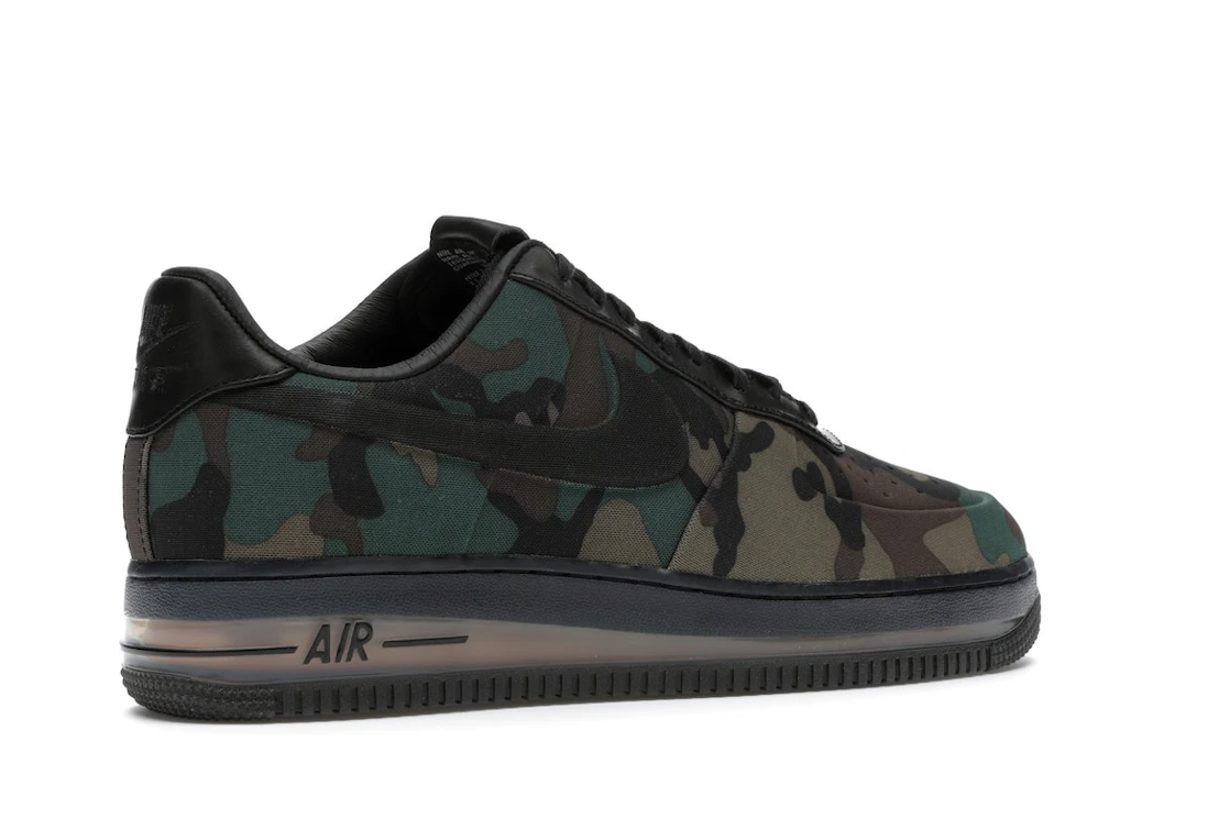 Vue 34 de Nike Air Force 1 Low Max Air VT Camo