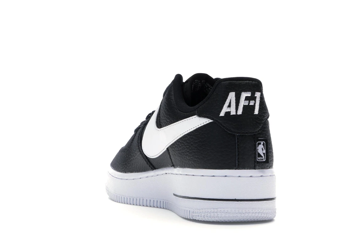 Vue 26 de Nike Air Force 1 Low NBA Black White