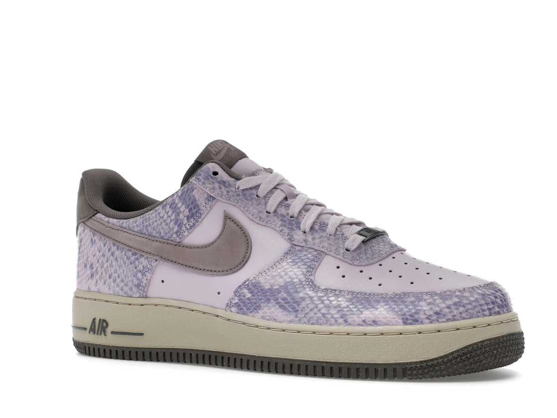 Vue 4 de Nike Air Force 1 Low Purple Snakeskin