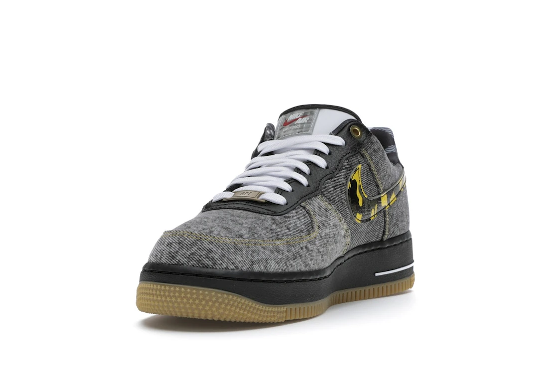 Vue 13 de Nike Air Force 1 Low Remix Black