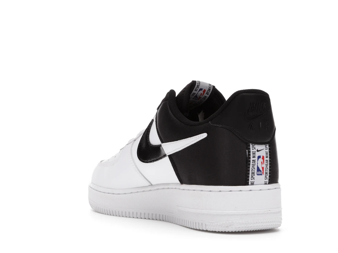 Vue 25 de Nike Air Force 1 Low Spurs