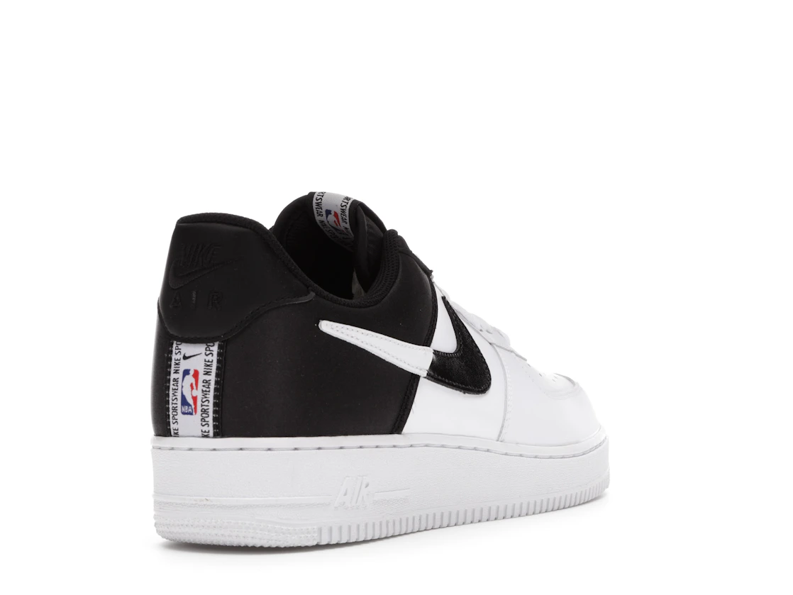 Vue 31 de Nike Air Force 1 Low Spurs
