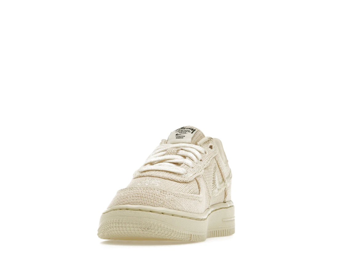 Vue 12 de Nike Air Force 1 Low Stussy Fossil (PS)