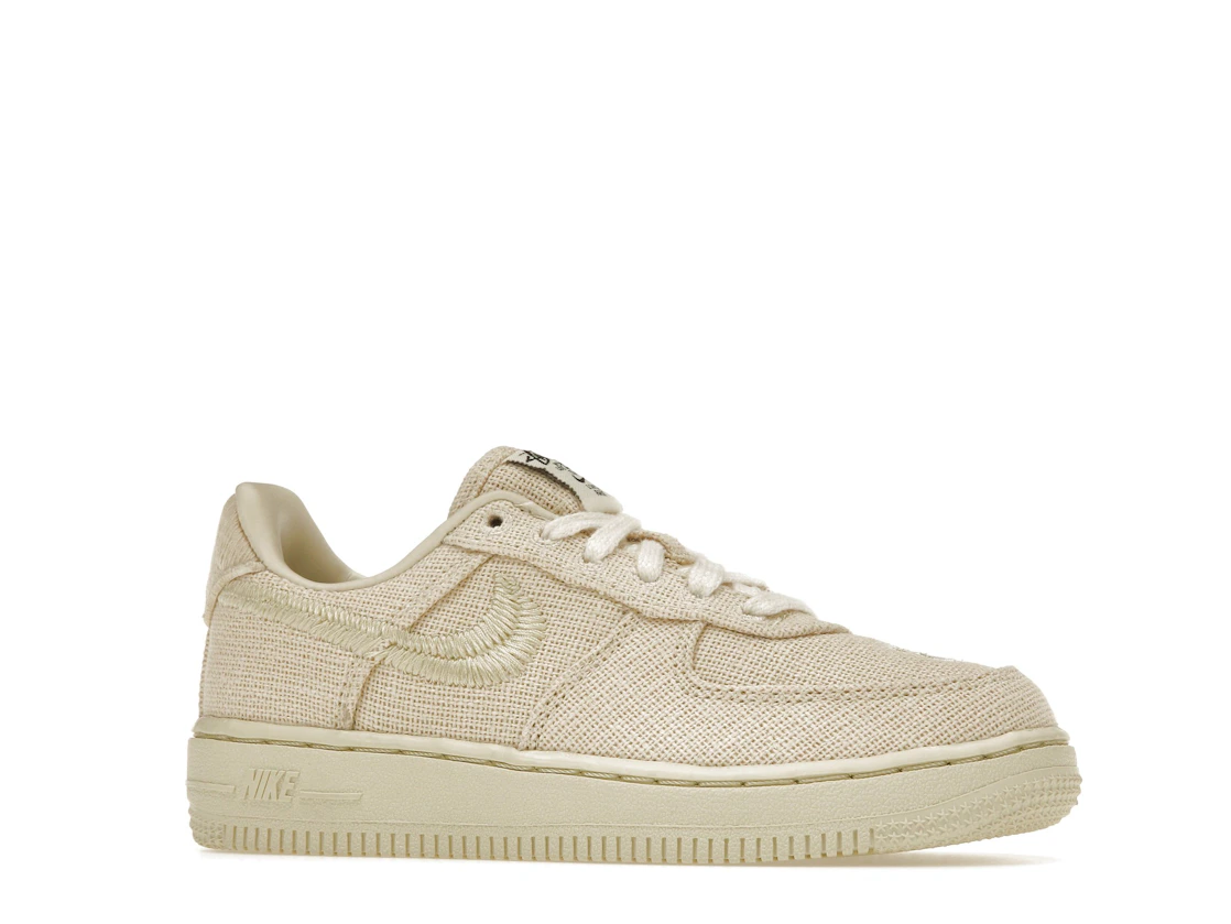 Vue 3 de Nike Air Force 1 Low Stussy Fossil (PS)