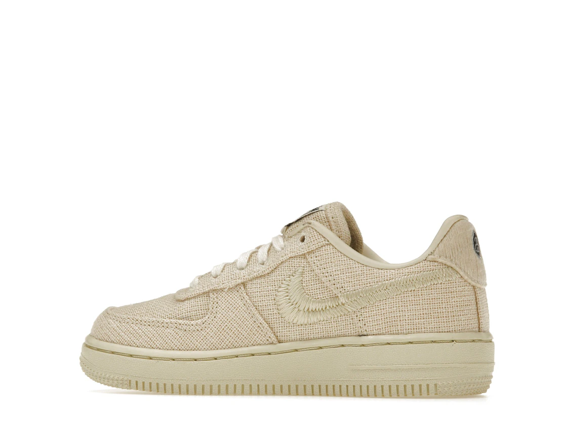 Vue 21 de Nike Air Force 1 Low Stussy Fossil (PS)