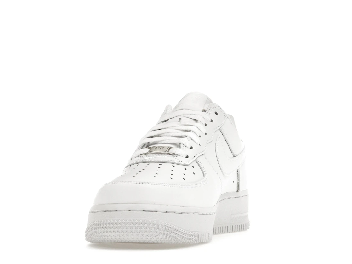 Vue 12 de Nike Air Force 1 Low Supreme White