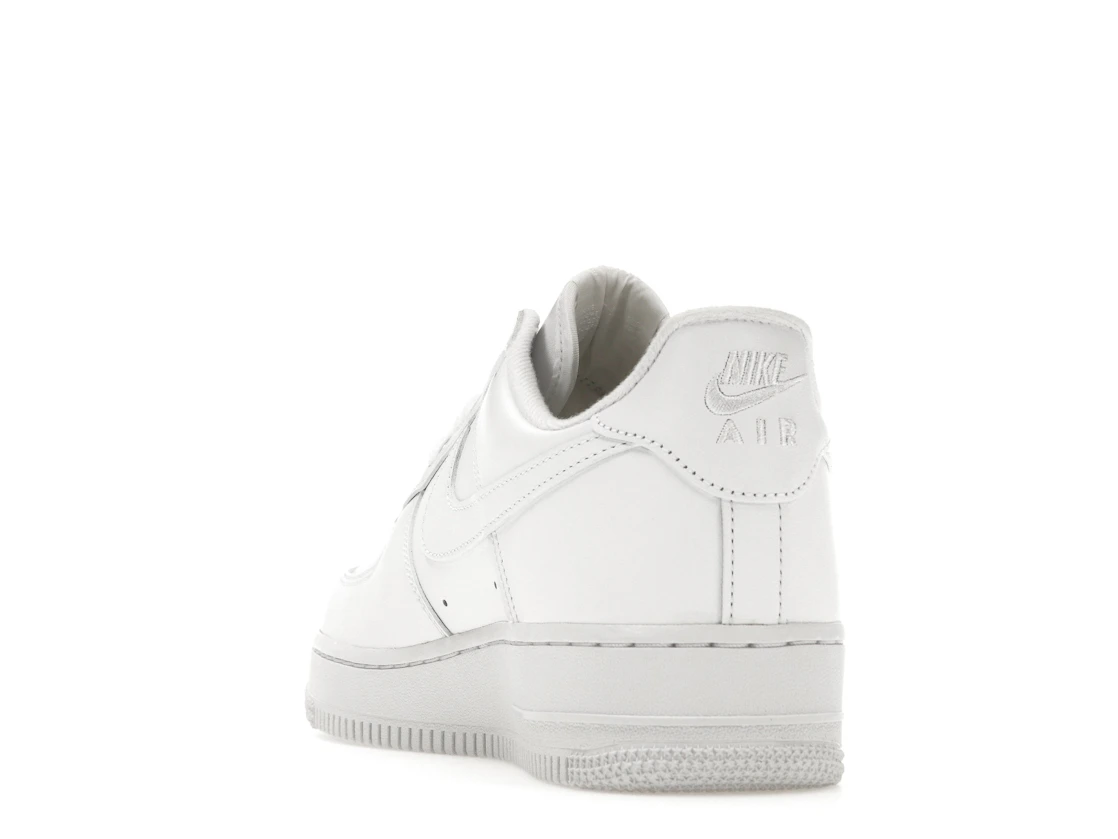 Vue 26 de Nike Air Force 1 Low Supreme White