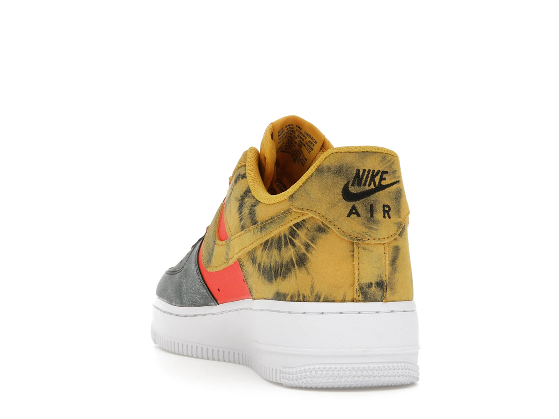 Vue 26 de Nike Air Force 1 Low Tie Dye Dark Sulphur