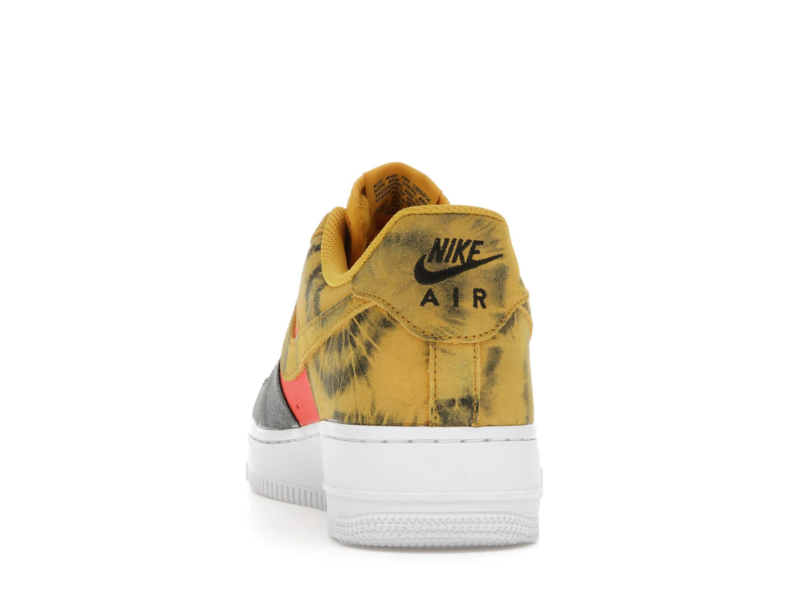 Vue 27 de Nike Air Force 1 Low Tie Dye Dark Sulphur