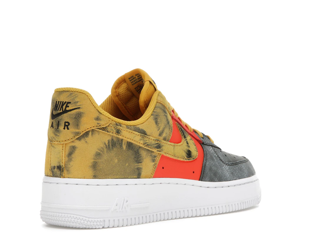 Vue 32 de Nike Air Force 1 Low Tie Dye Dark Sulphur