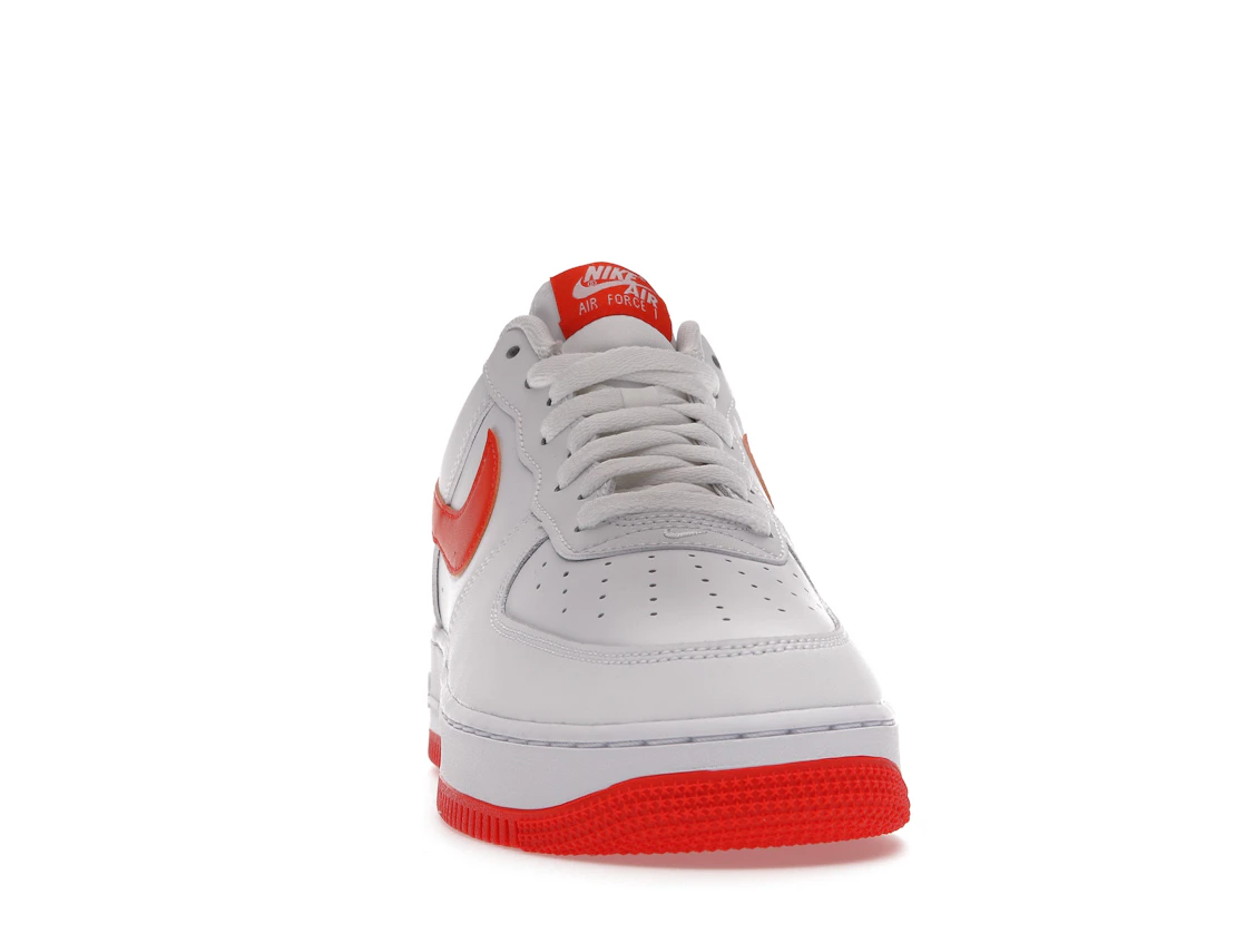 Vue 9 de Nike Air Force 1 Low White Orange (2021)