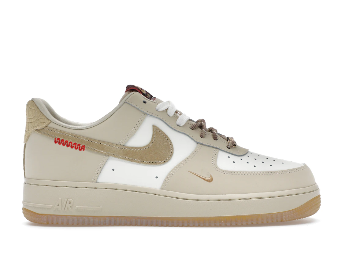 Vue 1 de Nike Air Force 1 Low Year of the Snake 