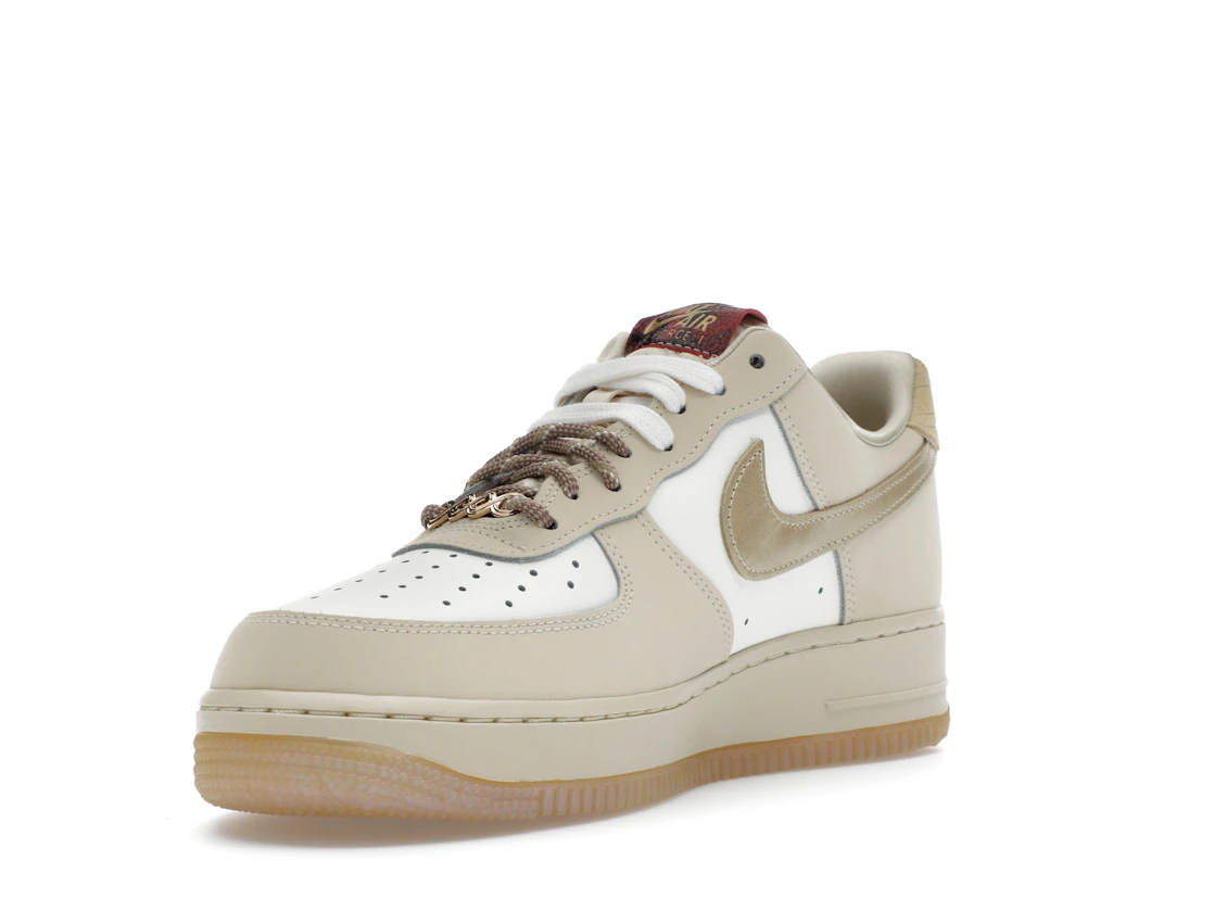 Vue 14 de Nike Air Force 1 Low Year of the Snake 