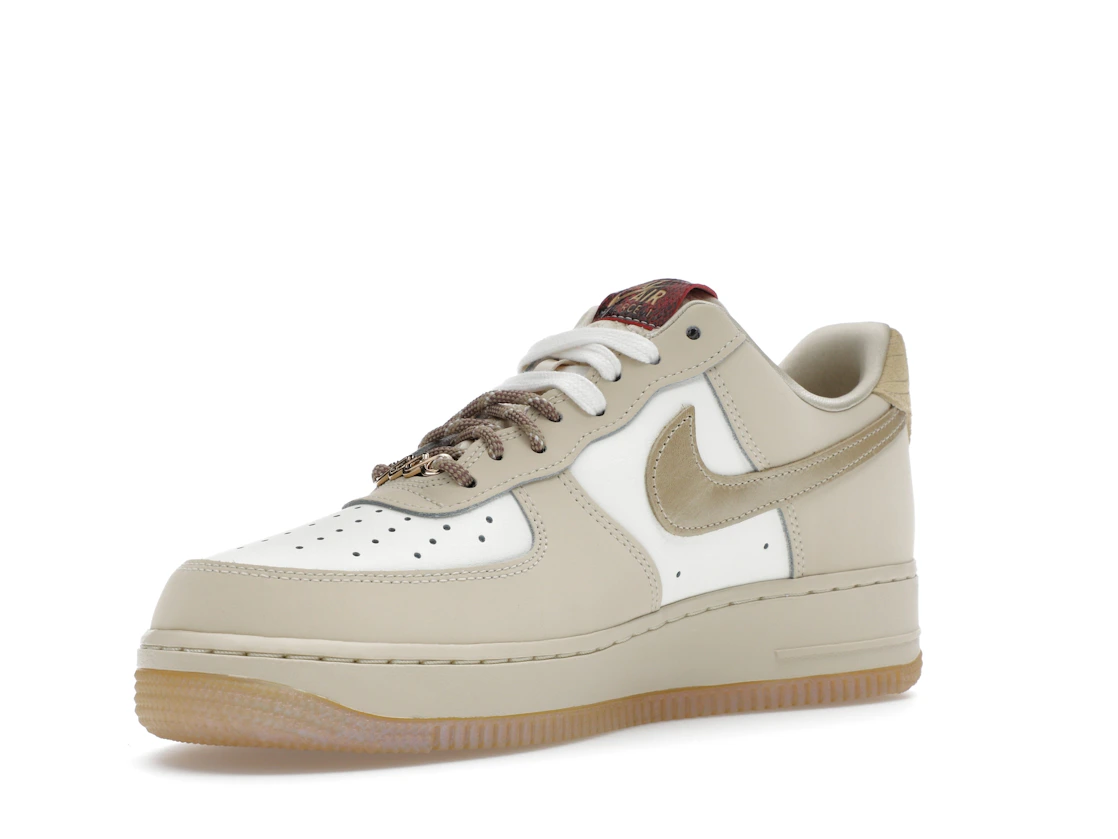 Vue 15 de Nike Air Force 1 Low Year of the Snake 