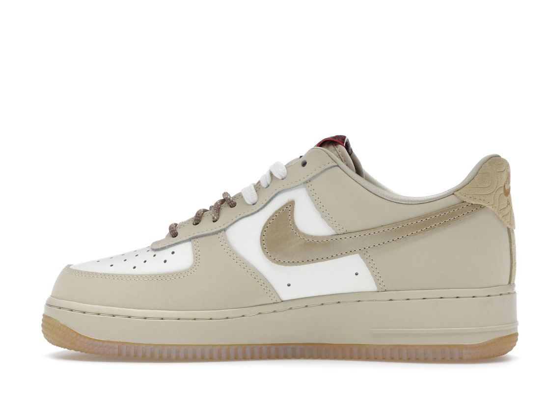 Vue 20 de Nike Air Force 1 Low Year of the Snake 