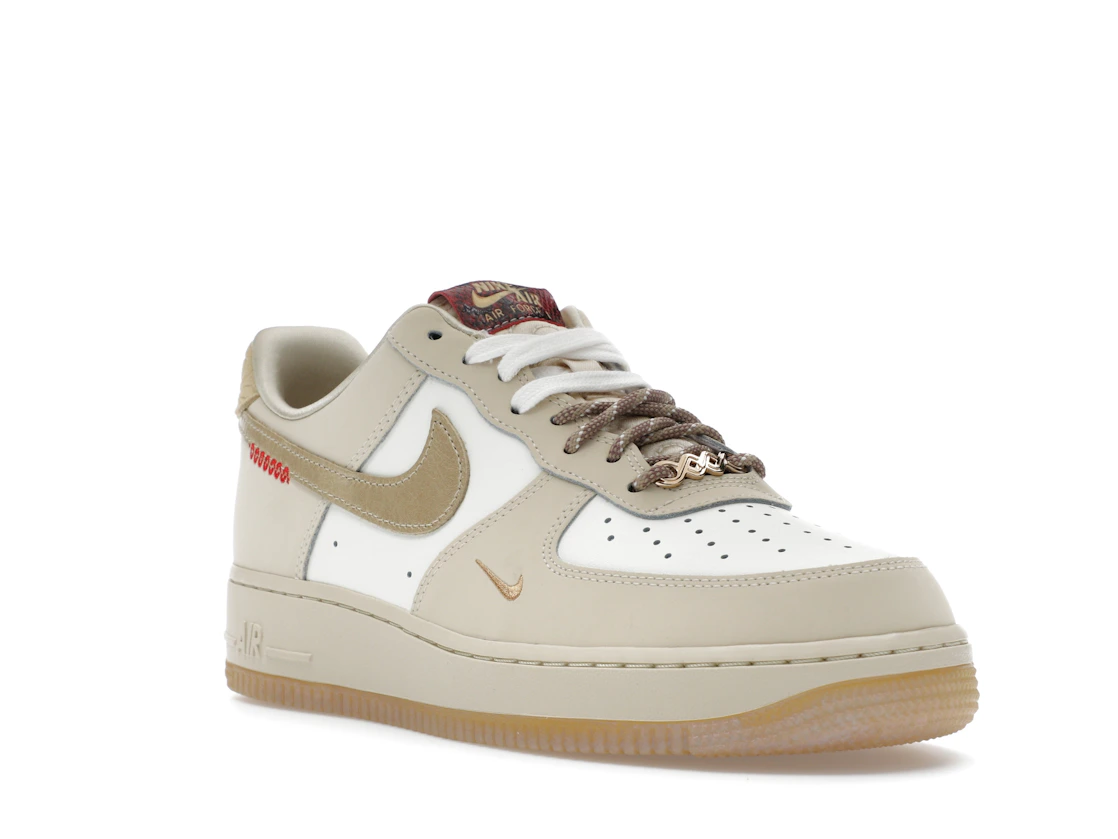 Vue 6 de Nike Air Force 1 Low Year of the Snake 