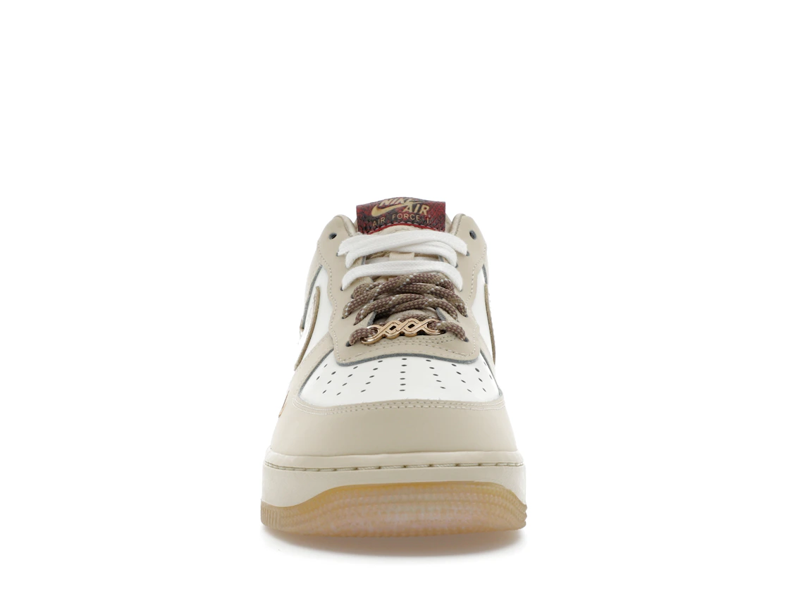 Vue 10 de Nike Air Force 1 Low Year of the Snake 