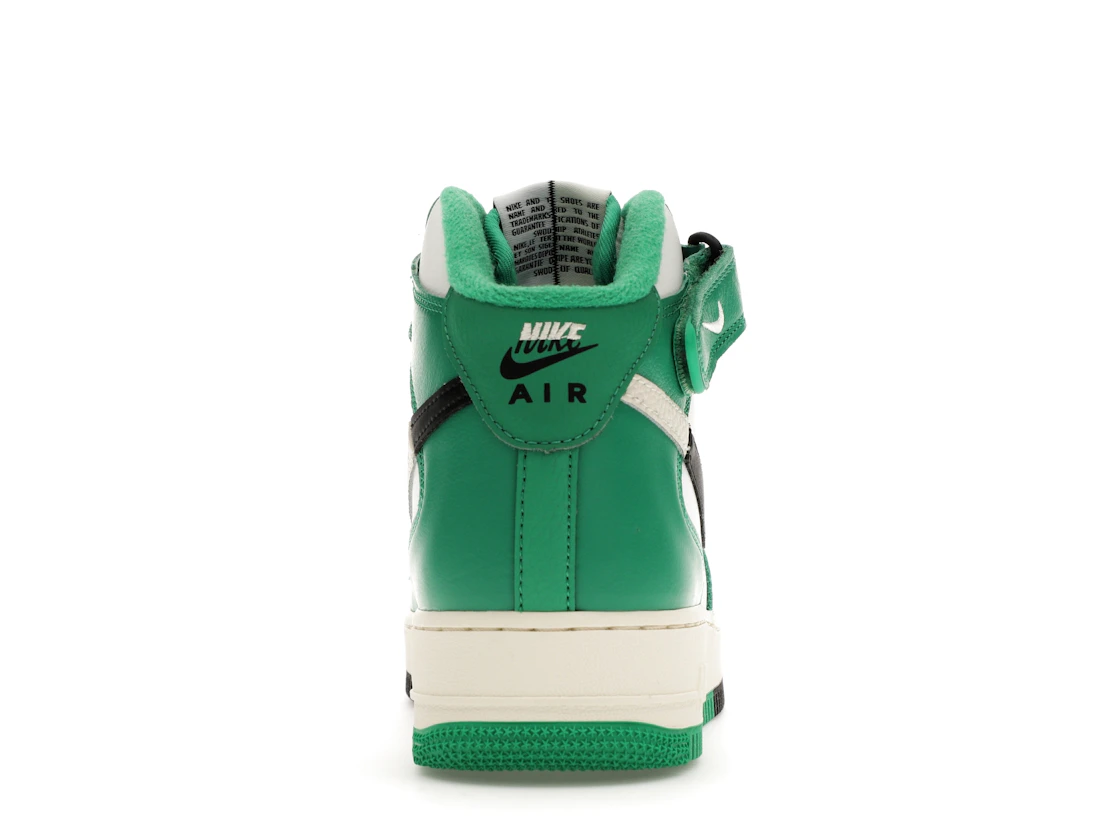 Vue 28 de Nike Air Force 1 Mid LV8 Split White Stadium Green