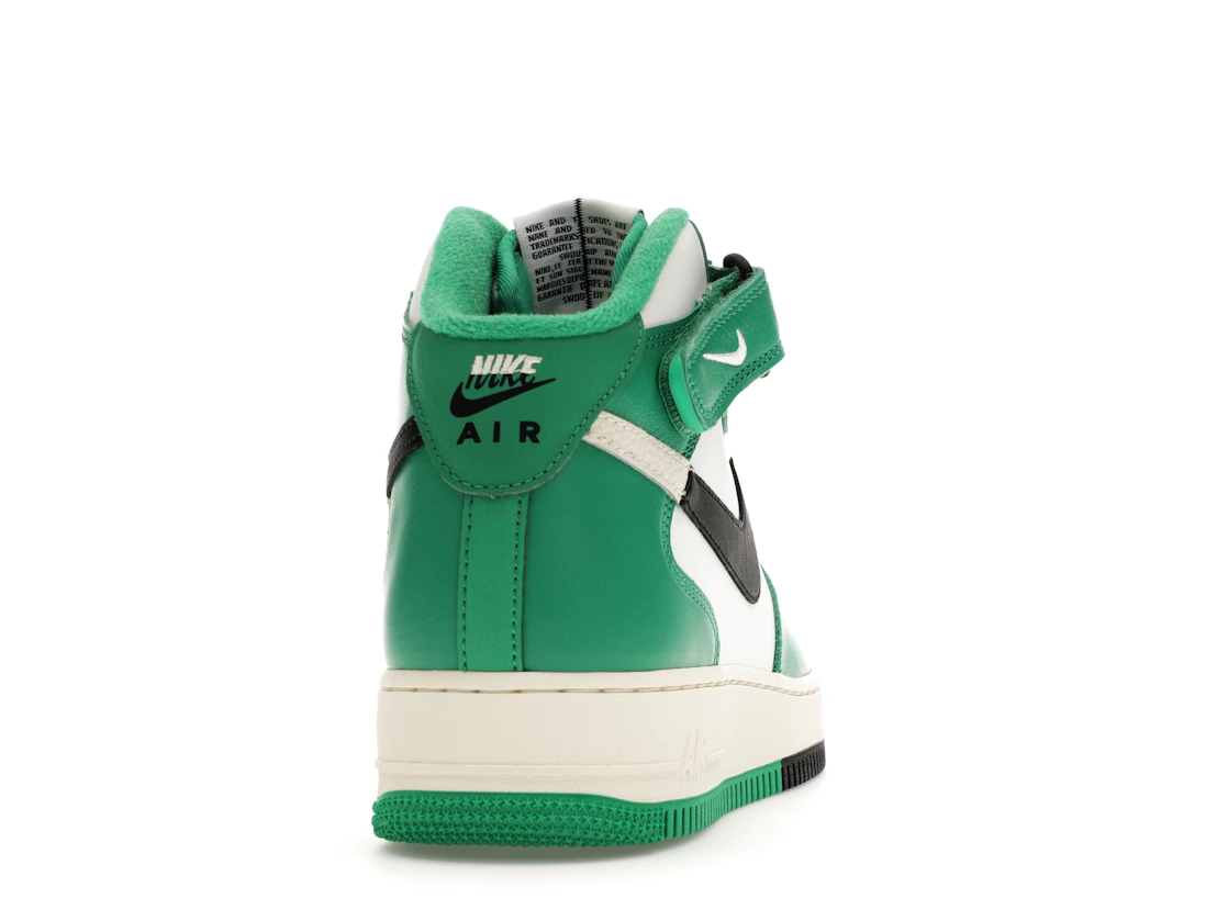 Vue 29 de Nike Air Force 1 Mid LV8 Split White Stadium Green