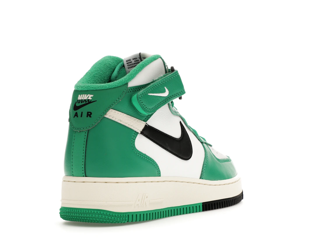 Vue 31 de Nike Air Force 1 Mid LV8 Split White Stadium Green