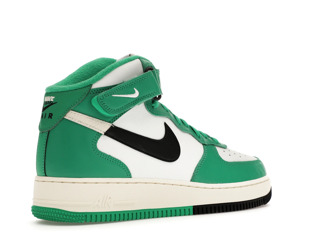 Vue 33 de Nike Air Force 1 Mid LV8 Split White Stadium Green