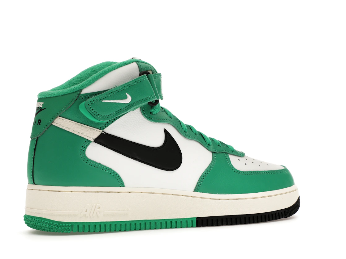 Vue 34 de Nike Air Force 1 Mid LV8 Split White Stadium Green