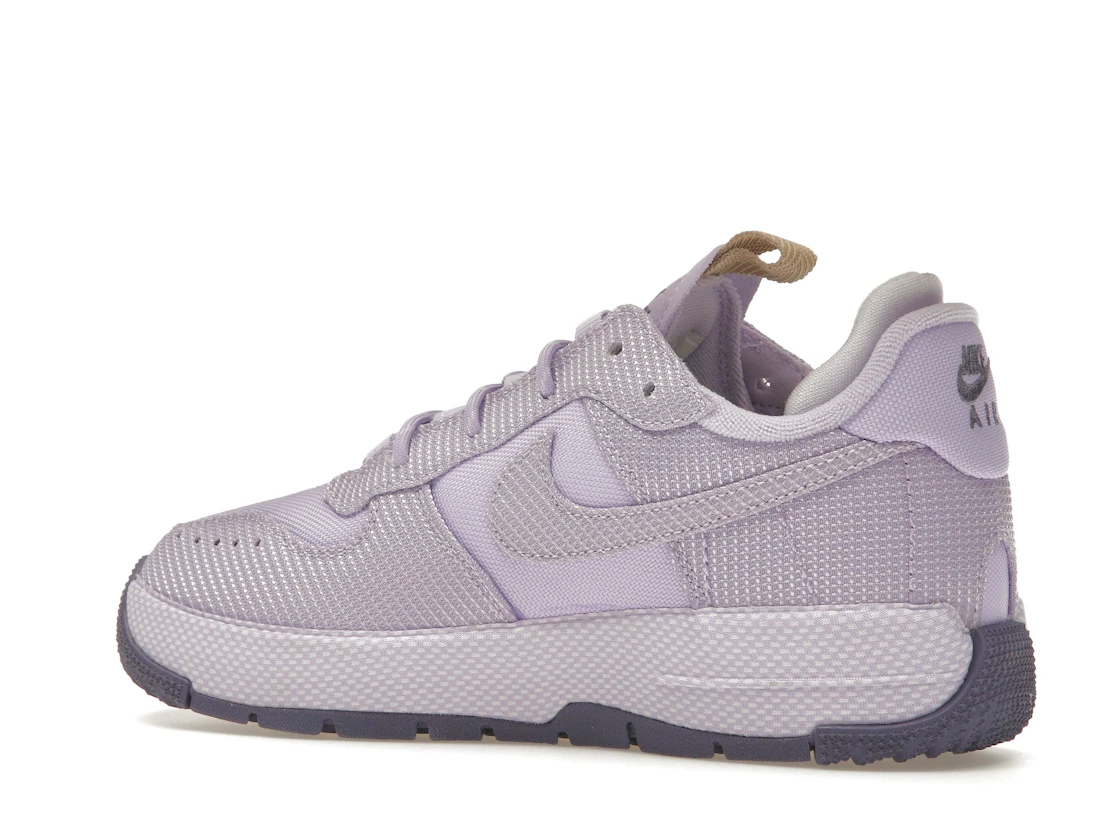 Vue 22 de Nike Air Force 1 Wild Low Lilac Bloom 
