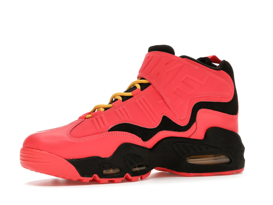 Vue 16 de Nike Air Griffey Max 1 Black Laser Crimson