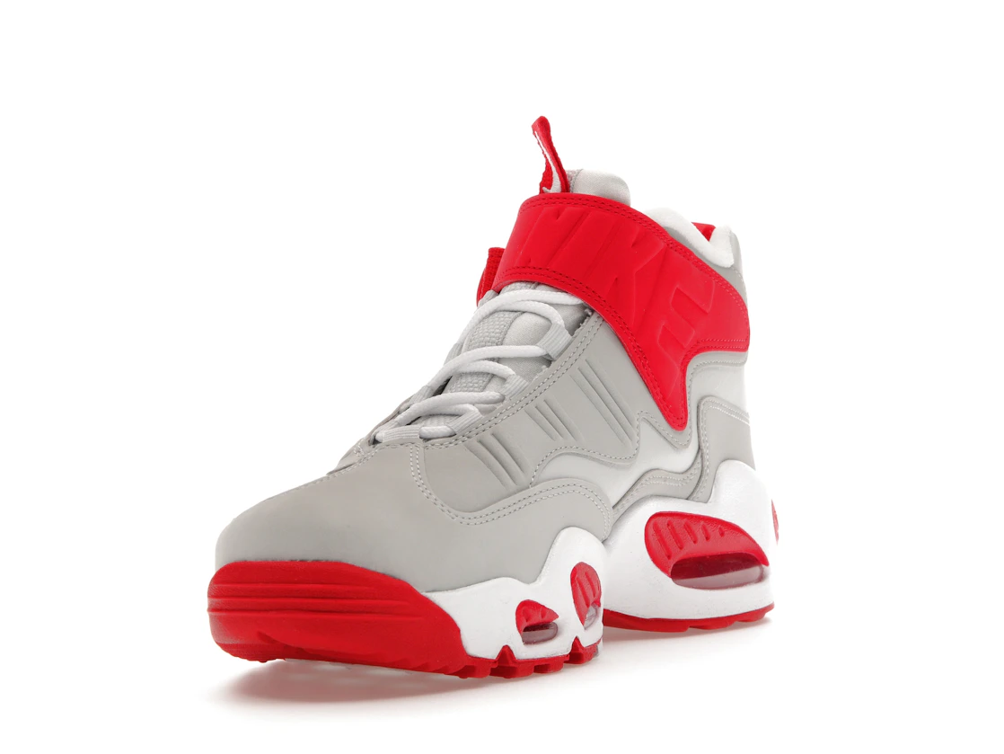 Vue 13 de Nike Air Griffey Max 1 Cincinnati Reds (2023)