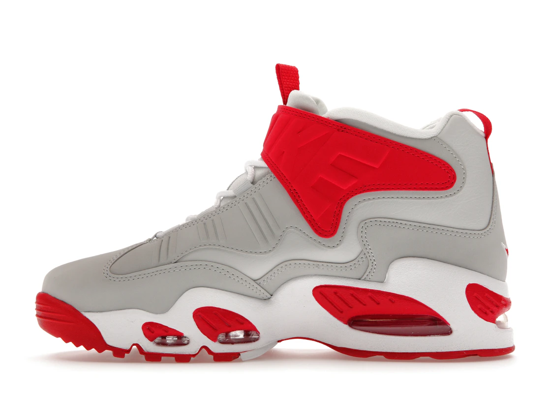 Vue 19 de Nike Air Griffey Max 1 Cincinnati Reds (2023)