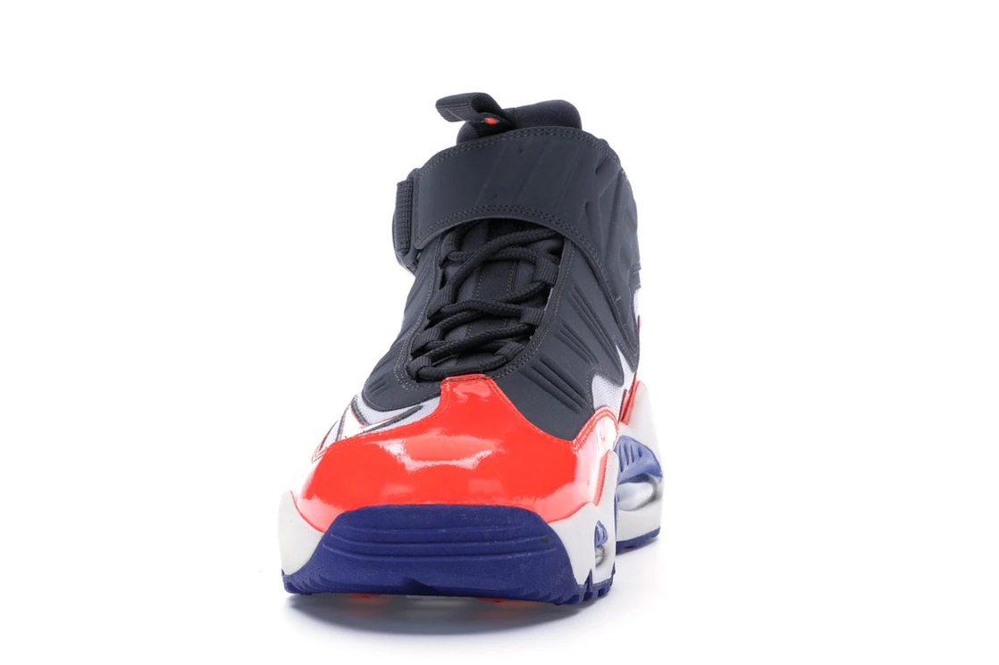 Vue 11 de Nike Air Griffey Max 1 Total Crimson Hyper Blue