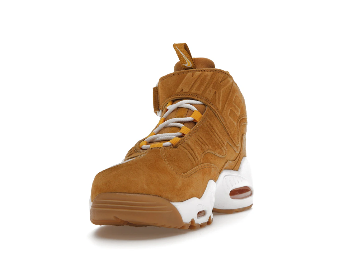 Vue 12 de Nike Air Griffey Max 1 Wheat (2022)