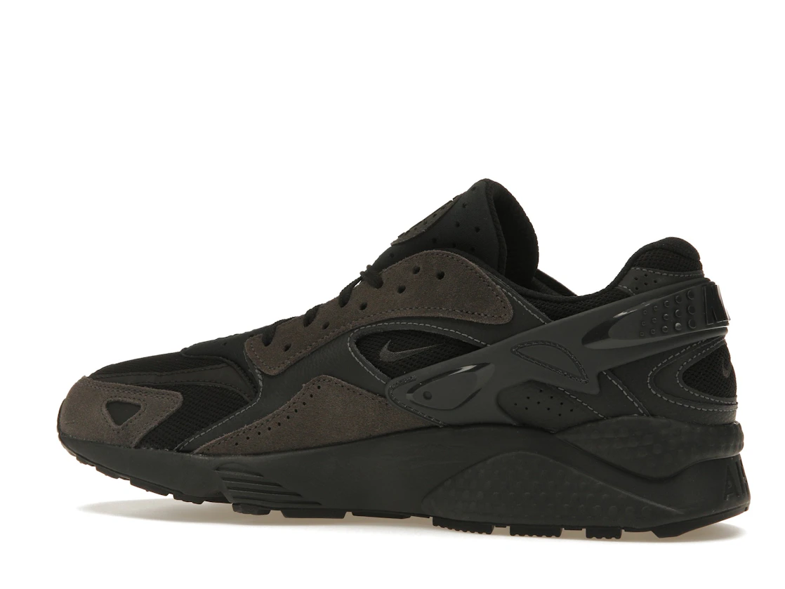 Vue 21 de Nike Air Huarache Runner Medium Ash Anthracite