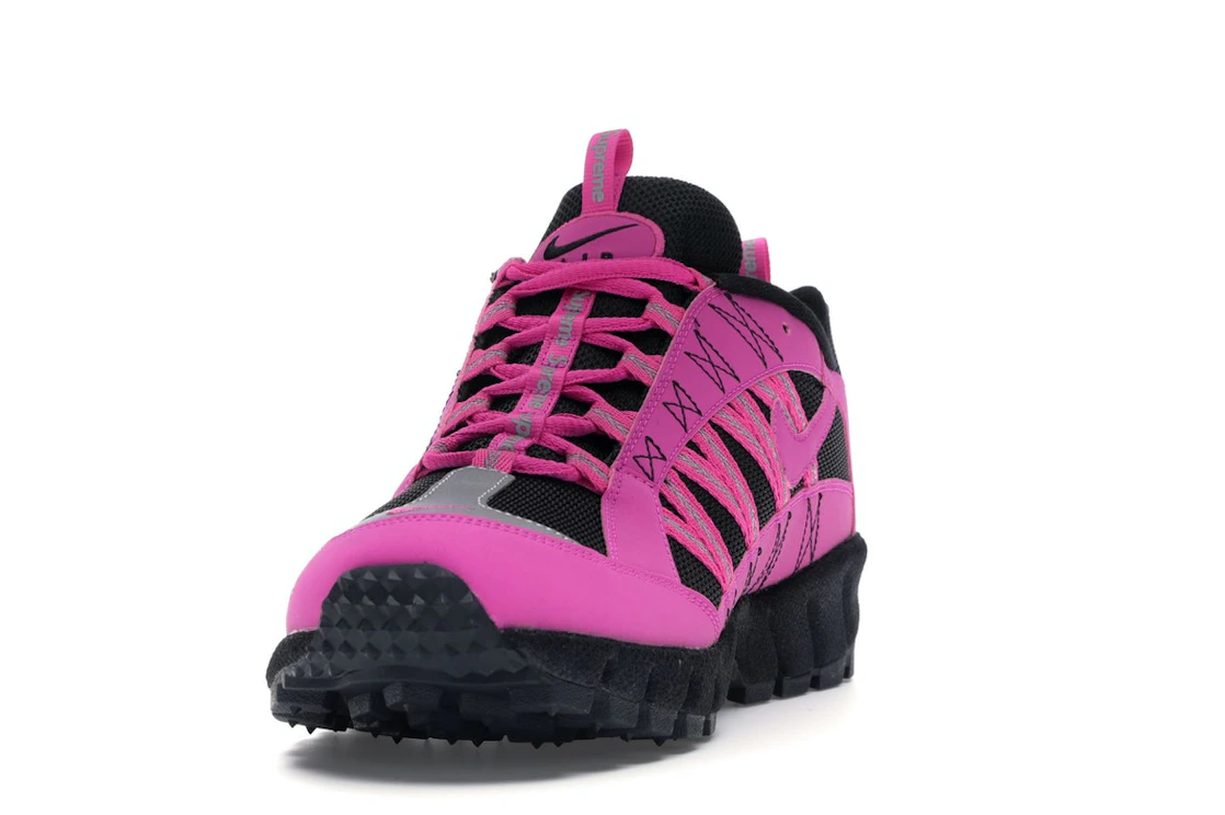 Vue 12 de Nike Air Humara 17 Supreme Fire Pink